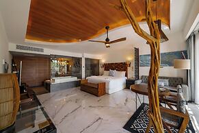 Mia Bacalar Luxury Resort & Spa
