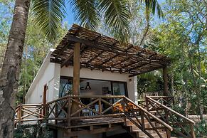 Mia Bacalar Luxury Resort & Spa