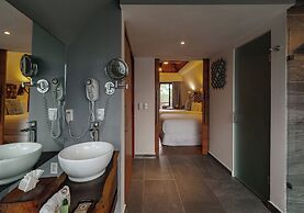 Mia Bacalar Luxury Resort & Spa