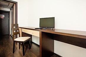 Hotel Overtime
