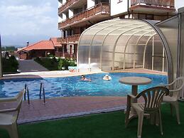 Four Leaf Clover Apartments to Rent
