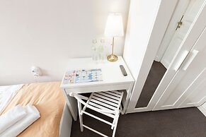 Mark hotel