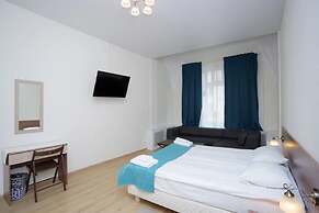 Mark hotel