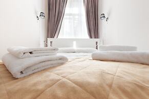 Mark hotel