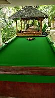 HangOut Beach & Resort