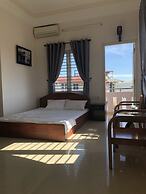 Three Palms Homestay