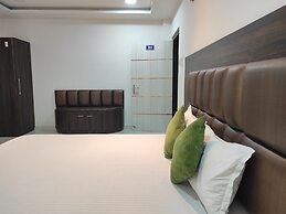Indira Lodge