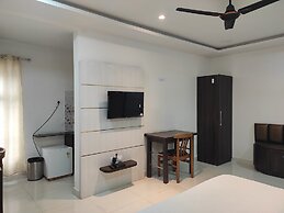 Indira Lodge