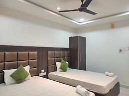 Indira Lodge