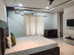 Indira Lodge