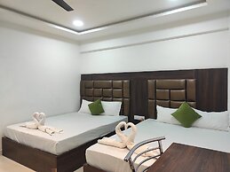 Indira Lodge