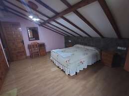 Hotel Rural Caminomedulas