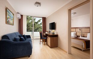 Biruza Health Resort