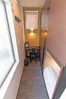 Grandouce Kamata I - Hostel, Caters to Men