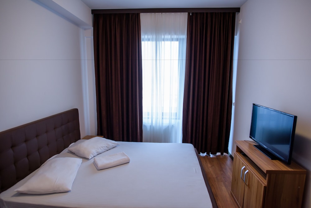 Beach Vibe Apartments  Summerland Mamaia