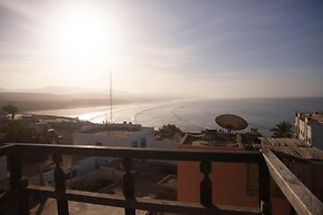 Amayour Surf Hostel