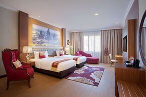 Ramada Suites by Wyndham Solo