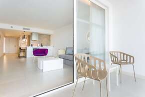 One Ibiza Suites
