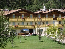 Hotel Garni Relax