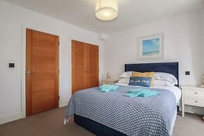 5 Ocean Heights