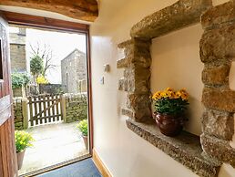Midfeather Cottage