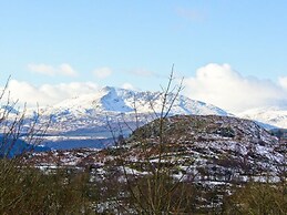 Ty Isaf Penrhyddion