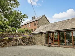 Byrdir Cottage