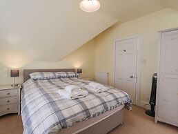 1 Seafield Street