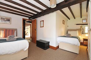 Trevenning Barn