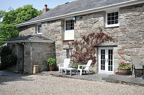 Trevenning Barn