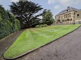 Cedar Gardens