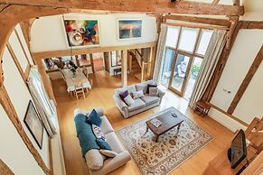 Ducksfoot Barn