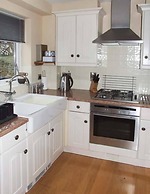 Hour Cottage