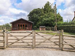 Barn Shelley Lodge
