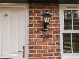 Clickety-clack Cottage