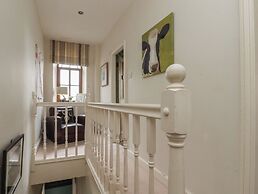 Canalside Cottage