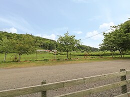 Lon Cottage