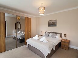 1 Roxby Terrace