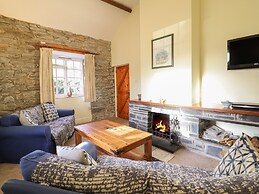 Farchynys Court Cottage