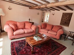 Just A Cottage, Newlands Farm