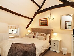 Larksworthy Cottage