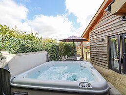Lily-pad Lodge