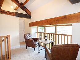 Cow Hill Laith Barn