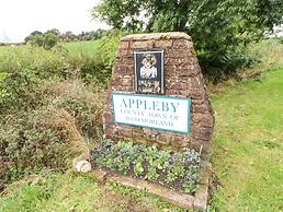 Holly Lodge