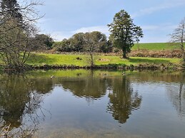 Kingfisher Cottage