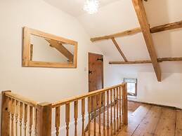 Lower West Curry Farmhouse
