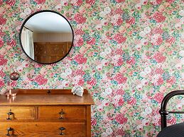 Stag Cottage