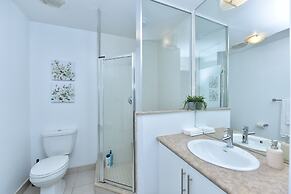 Sarkar Suites - Maple Leaf Square