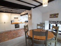 Laurel Cottage