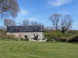 Butterdon Barn